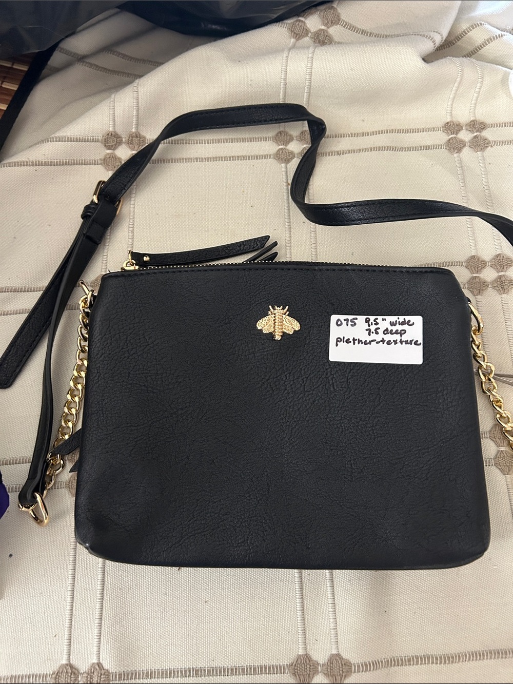 O75. Black Crossbody Bag with Gold Bee Accent NWT